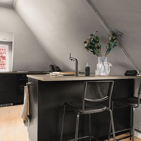 Dinbnb Apartments I 350M To Bryggen I Renovated 2023 I Quiet Top Apart Берген Екстер'єр фото