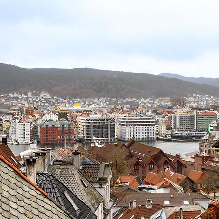 Dinbnb Apartments I 350M To Bryggen I Renovated 2023 I Quiet Top Apart Берген Екстер'єр фото